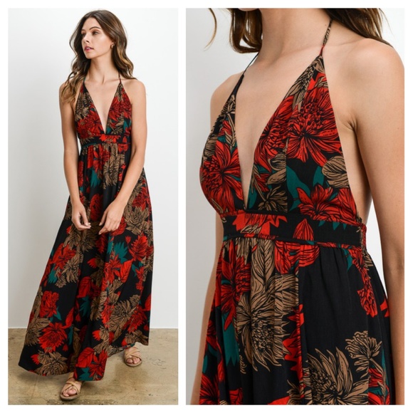 🥳🥳🎊 HP🎸🎉 Black And Red Floral Maxi - Picture 2 of 2